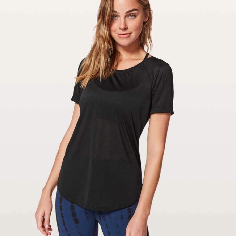 Lululemon Tied & True Tee - Black